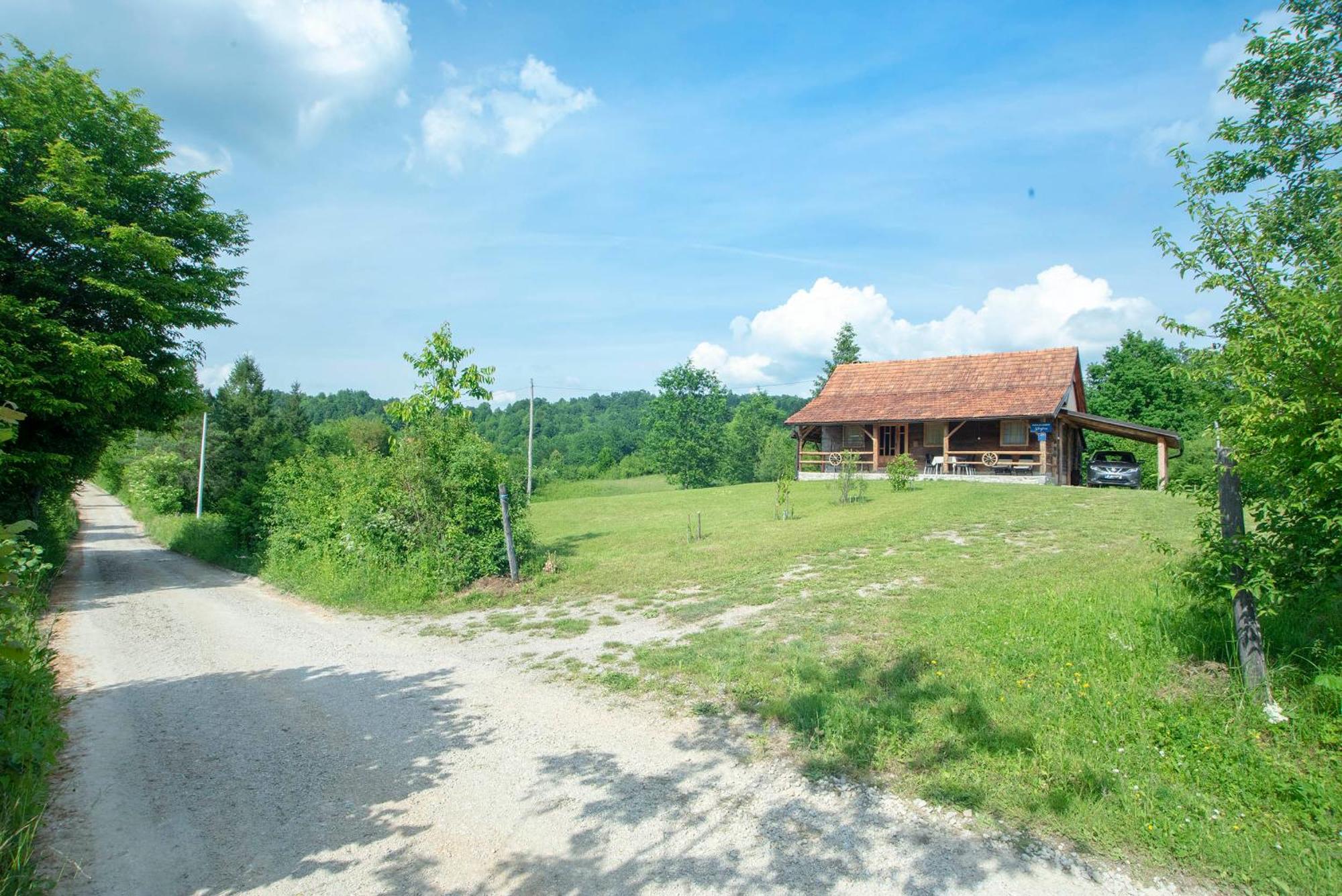 Kuca Za Odmor Slunjcica Villa Luaran gambar