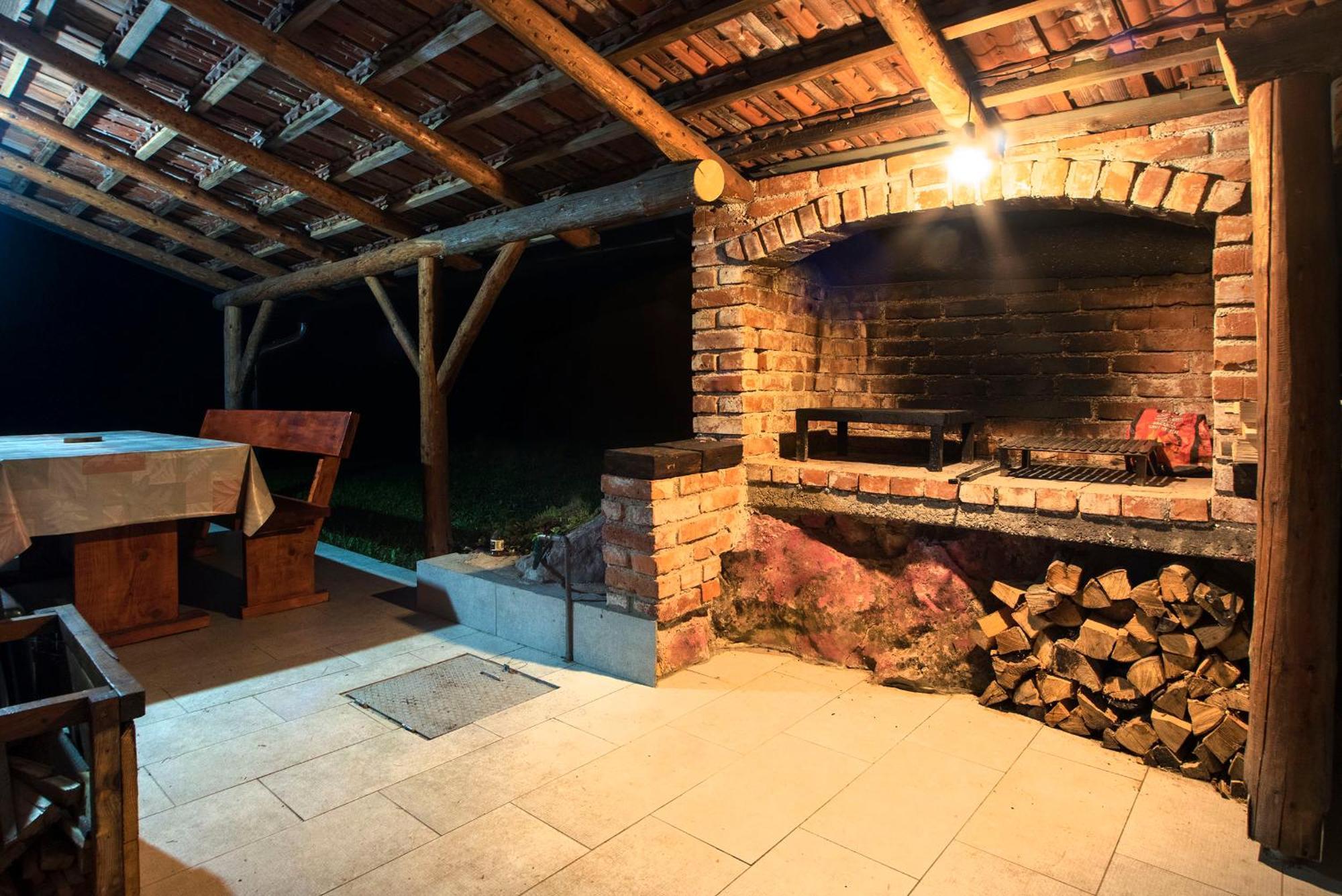 Kuca Za Odmor Slunjcica Villa Luaran gambar